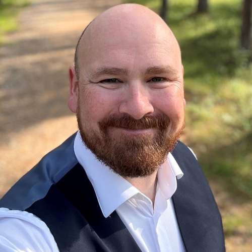 Geir Knarvik Fjeldstad